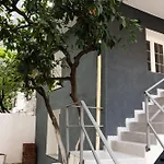 Luxury City Center Apartment - Free Parking Tirana