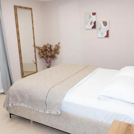 Luxury Center - Free Parking Appartement *