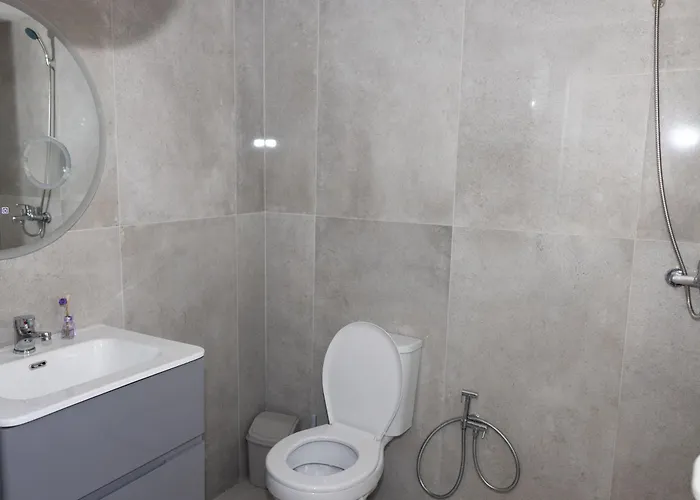 Luxury City Center Apartment - Free Parking *